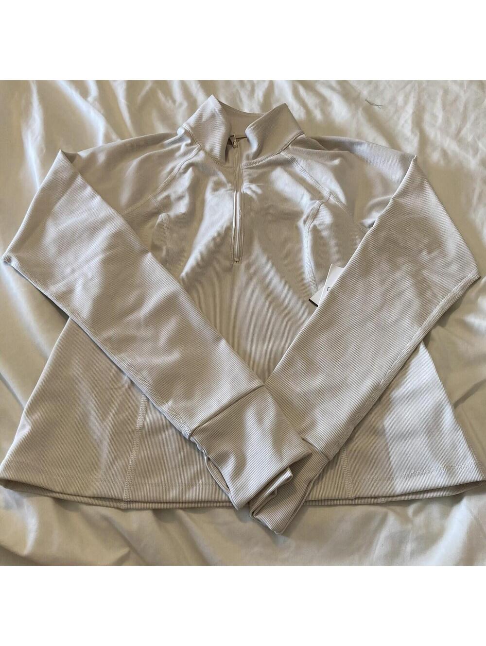 Beyond Yoga Women’s White Long Sleeve Pullover Sweater Size L $128